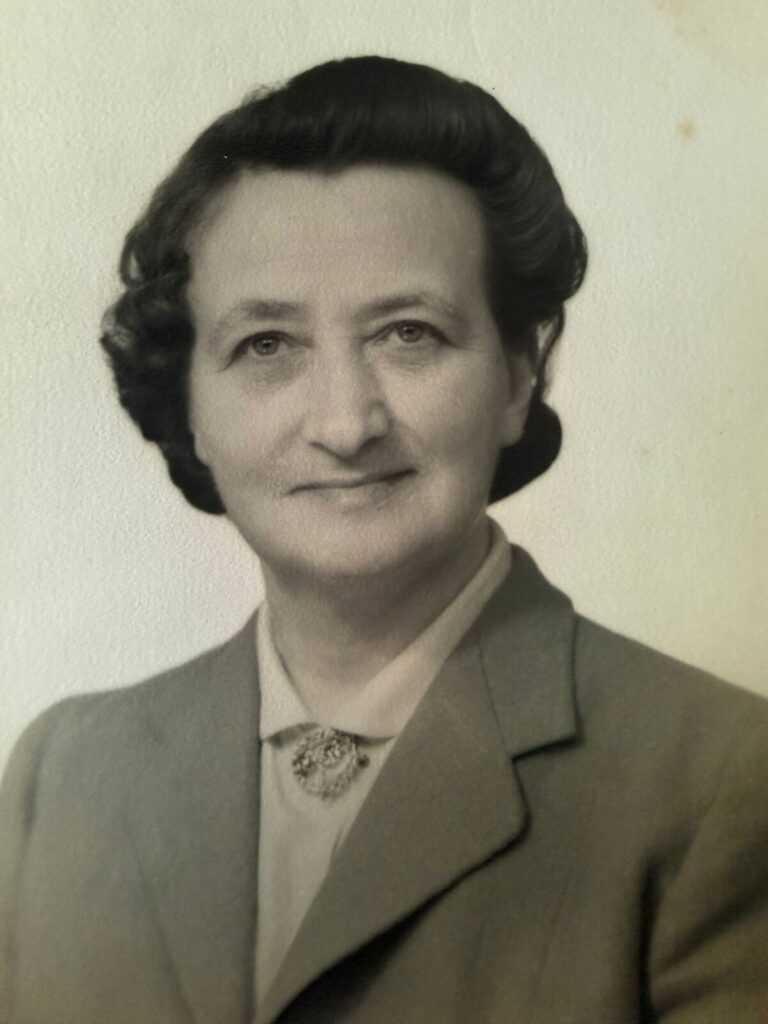 Mollie Harvey, who went back to the Acre alone in 1946